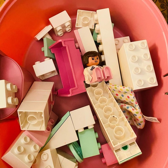 VINTAGE 1993 LEGO DUPLO BETSY'S BEDROOM SET #1540 RARE Clean Excellent Condition - Picture 6 of 6